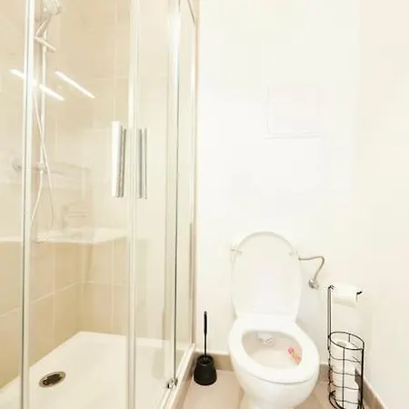 Rb-2d - Joli 2 Pieces Equipe Au 2eme Etage 1 A 3 Pers דירה